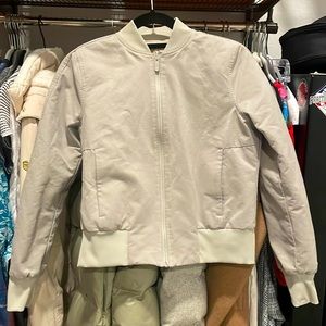 Lululemon Puffer Jacket size 4